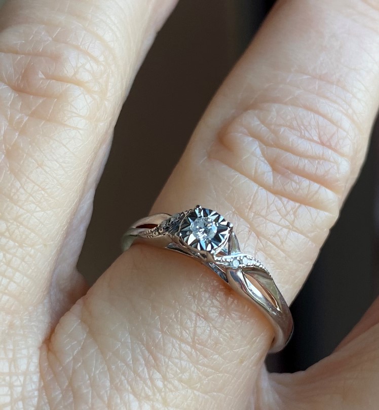 The engagement ring that made my vision board come true